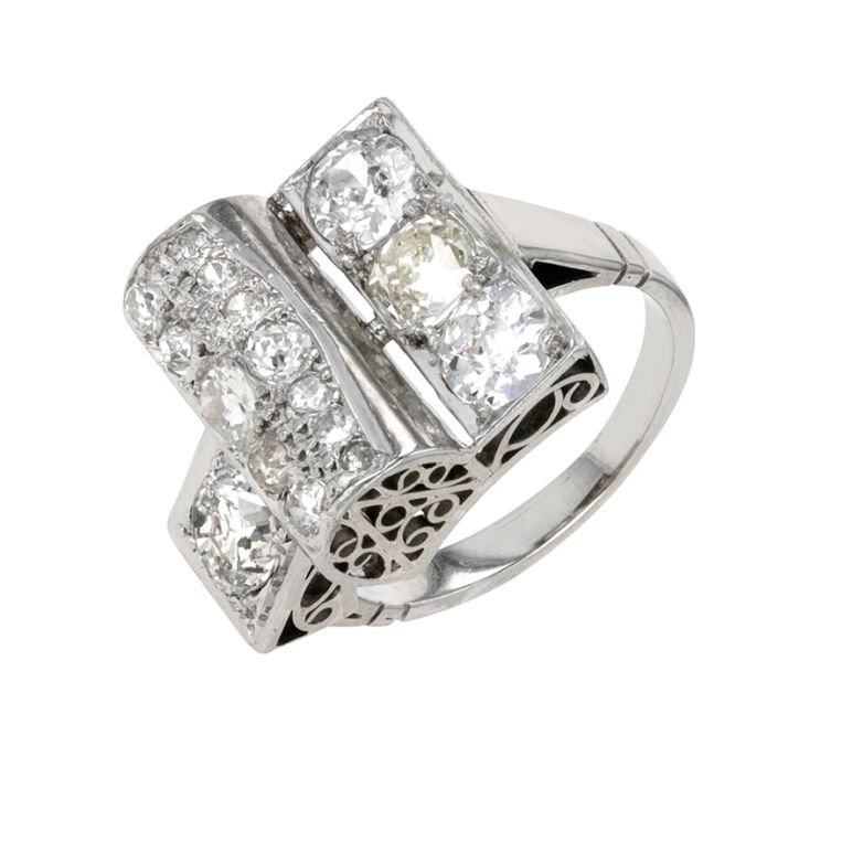Bague vintage diamants 2.40 carats or blanc 8.64g Comme neuf -  reconditionné disponible sur Gemme Les Bijoux